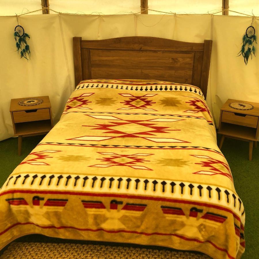 Casa Bella Teepees (Adults Only) Hotell Zújar Eksteriør bilde